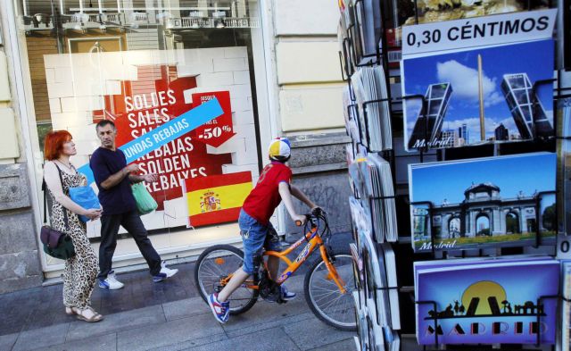 Για την ανακεφαλαιοποίηση κι όχι για το χρέος η ισπανική βοήθεια, τονίζει η Κομισιόν